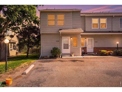228 E 42nd St, Loveland, CO, 80538-2327 | Card Image