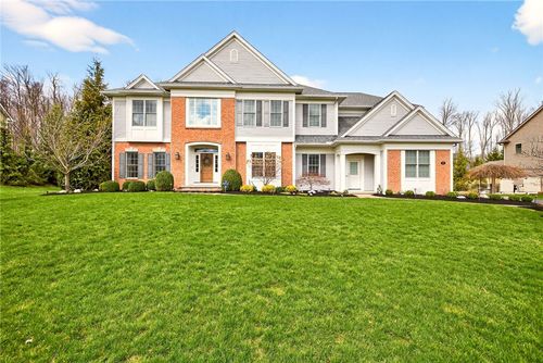 22 Greythorne Hl, Pittsford, NY, 14534-2773 | Card Image