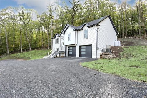 1089 Route 211, Mount Hope, NY, 10940 | Card Image