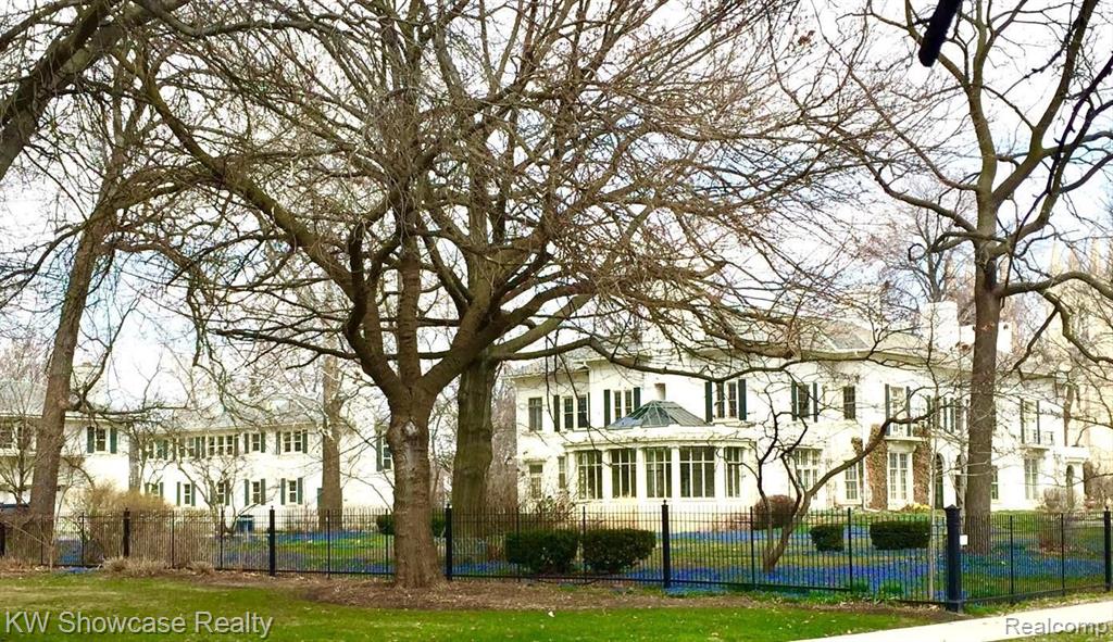 Boston Blvd, Detroit, MI 48202