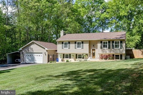 9 Clover Hill Dr, STAFFORD, VA, 22556-3630 | Card Image
