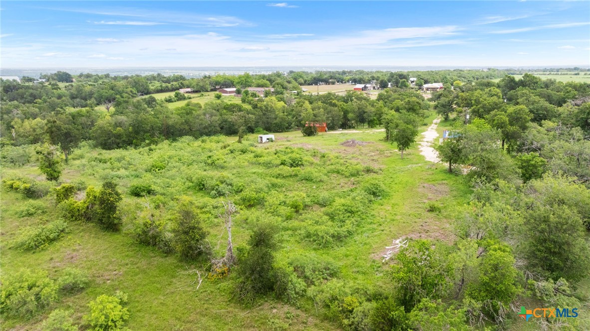 Land in Manor 2