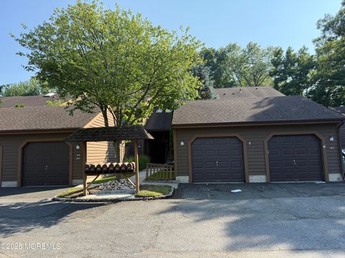 145-145 Maplewood Ct, Edison, NJ, 08820-1062 | Card Image
