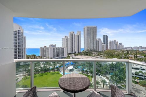 1425-19370 Collins Ave, Sunny Isles Beach, FL, 33160-2205 | Card Image