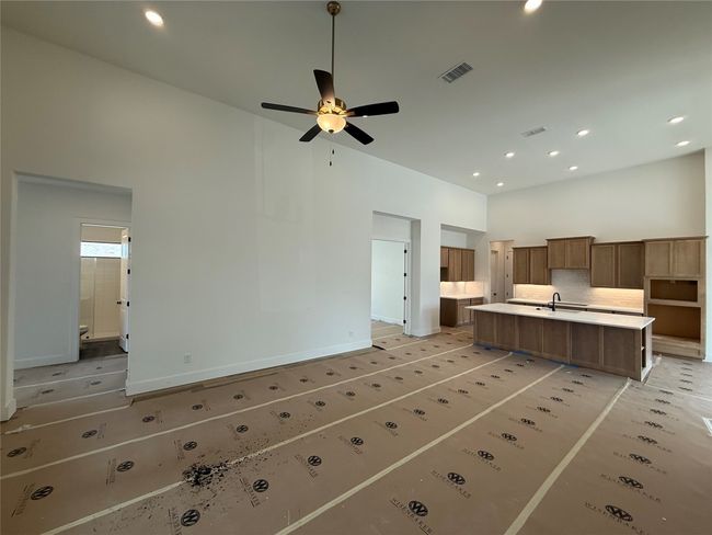 Family Room with high ceiling and open Kitchen | Image 6