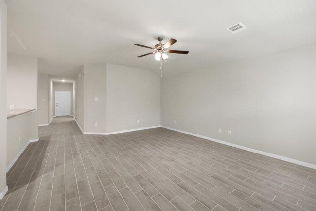 26400 Cooperstown Way, House other with 3 bedrooms, 2 bathrooms and 2 parking in Splendora TX | Image 5