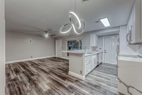 2-400 S Luna Ct, Hollywood, FL, 33021-7499 | Card Image