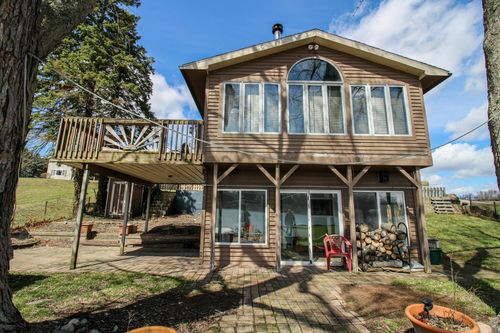 10409 Lucas Rd, Three Rivers, MI, 49093-8525 | Card Image