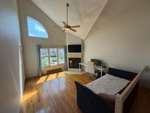 unit-303-10 Chapman St, Weymouth, MA, 02189-1900 | Card Image