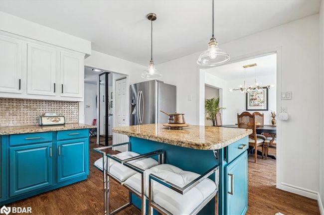 3193 Greenbough Cres, House other with 3 bedrooms, 3 bathrooms and 3 parking in Burlington ON | Image 13