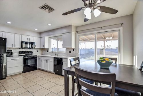 2030 W Western Dr, Chandler, AZ, 85224-1149 | Card Image