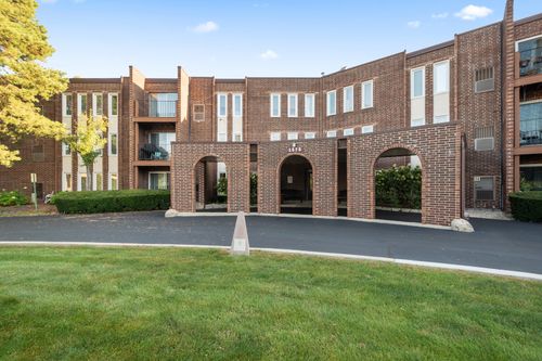 apt-336-1575 Sandpebble Dr, Wheeling, IL, 60090-5920 | Card Image