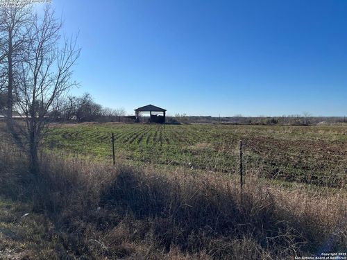 10019 Hackelberg Rd, Atascosa, TX, 78002 | Card Image