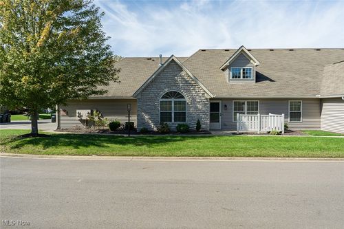 8673 Dublin Ridge Cir Nw, Massillon, OH, 44646-1206 | Card Image