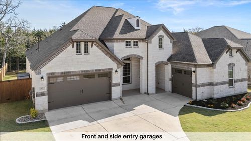 145 Gaston Dr, Bastrop, TX, 78602-4229 | Card Image