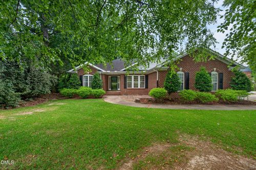 500 Parishgate Cir, Fuquay Varina, NC, 27526-7095 | Card Image