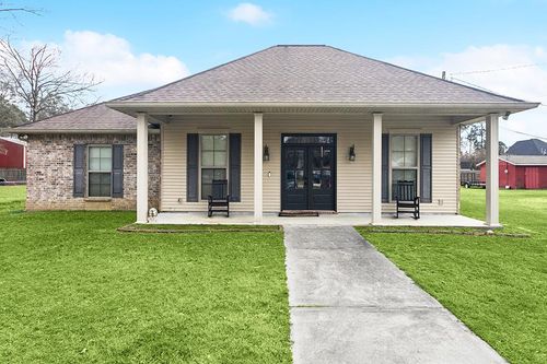 39224 Oak St, Pearl River, LA, 70452-5032 | Card Image