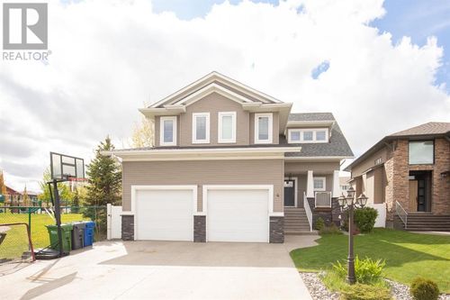4 Garrison Cir, Red Deer, AB, T4P0P5 | Card Image