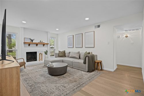 163-4159 Steck Ave, Austin, TX, 78759-8520 | Card Image