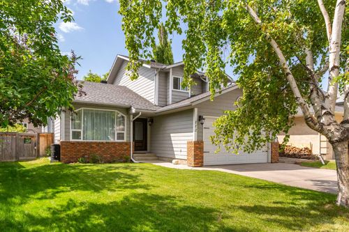 112 Sun Harbour Way Se, Calgary, AB, T2X3C2 | Card Image