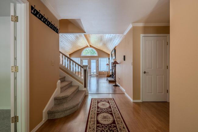 Entry | Image 7