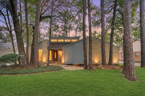 11707 Hillbrook Dr, Houston, TX, 77070-1267 | Card Image