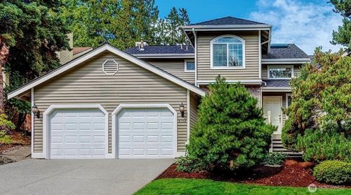 9132 Ne 151st St, Bothell, WA, 98011-6828 | Card Image