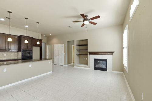 196 Whispering Wind Dr, Georgetown, TX, 78633-4506 | Card Image