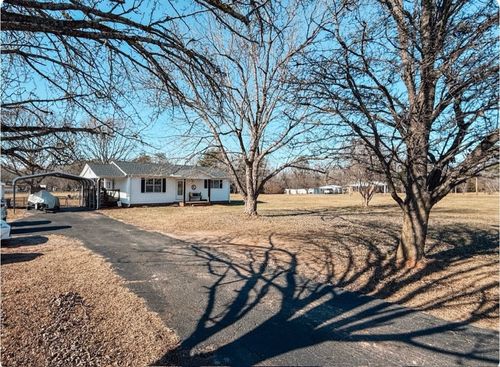 861 Rainbow Lake Rd, inman, SC, 29349-7495 | Card Image