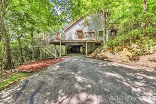 571 Tsisqua Cir, Brevard, NC, 28712-6447 | Card Image
