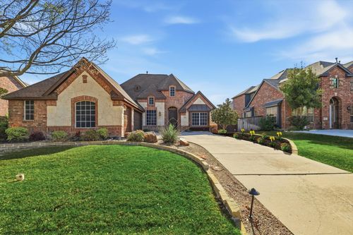 205 Odyssey Ln, Mansfield, TX, 76063-3439 | Card Image