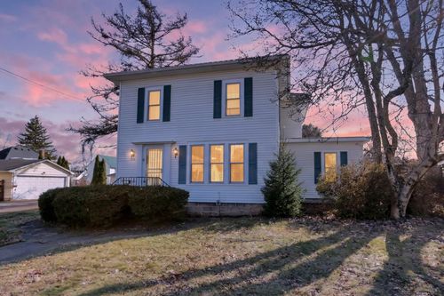 220 Coshocton Ave, Mount Vernon, OH, 43050-2648 | Card Image