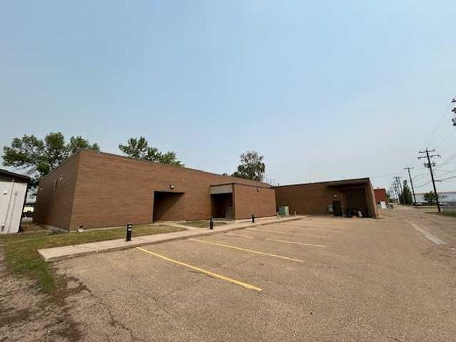 4915 50, Home with 0 bedrooms, 0 bathrooms and null parking in Bashaw AB | Image 15