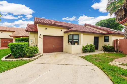 620 Sw 113th Ter, Pembroke Pines, FL, 33025-3425 | Card Image