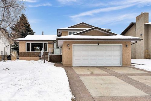 123 Valhalla Cres Nw, Calgary, AB, T3A1Z7 | Card Image