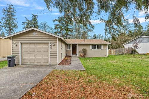 4281 Northgate Dr, Oak Harbor, WA, 98277-9580 | Card Image