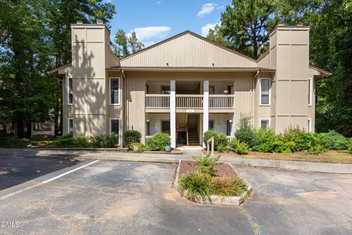 512 New Kent Pl, Cary, NC, 27511-7603 | Card Image
