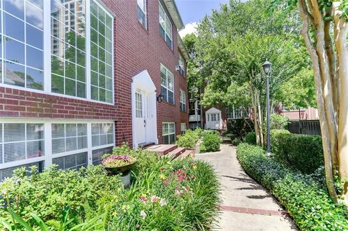 1307 Prospect St, Houston, TX, 77004-6818 | Card Image