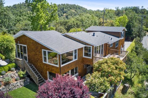 2 Fawn Ridge, Fairfax, CA, 94930 | Card Image