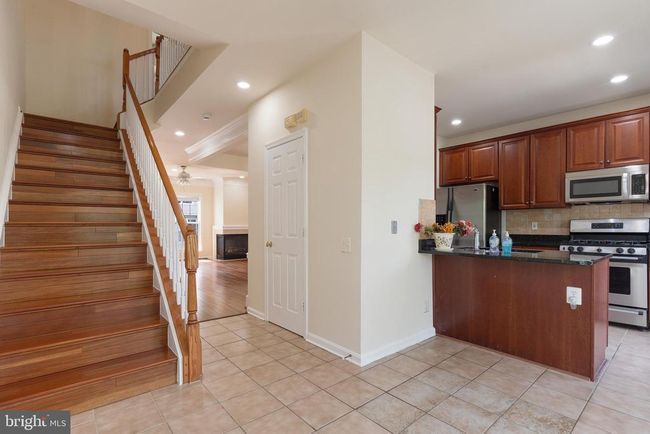5161 Sapphire Sky Ln, Townhouse with 4 bedrooms, 3 bathrooms and null parking in CENTREVILLE VA | Image 18