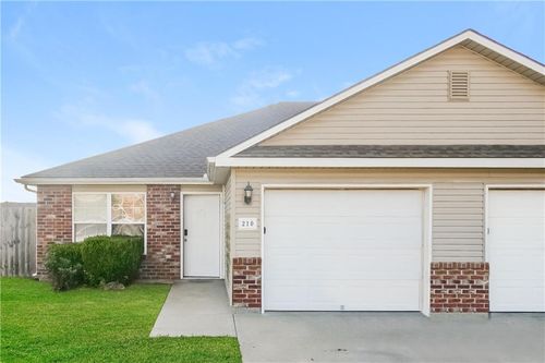 210 Palmer Ct, Pleasant Hill, MO, 64080-7802 | Card Image