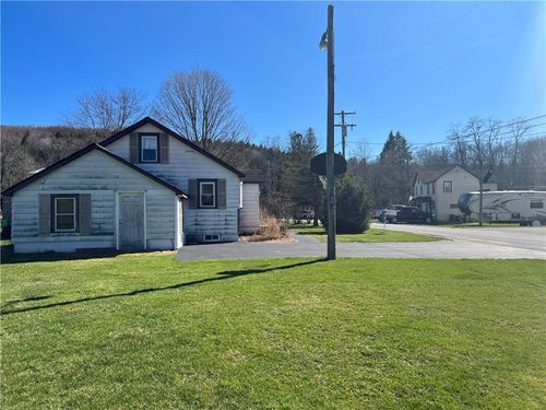 4 Menges Road, Delaware, NY, 12791 | Card Image