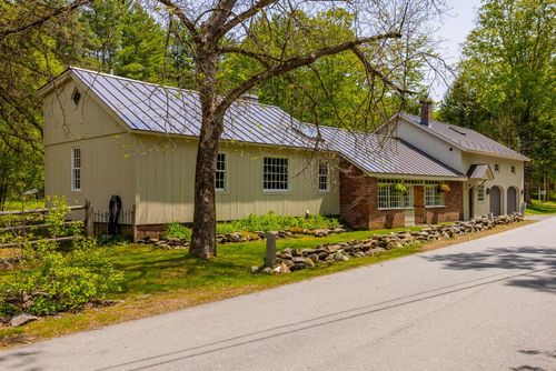 15 Market St, Lyme, NH, 03768-3506 | Card Image