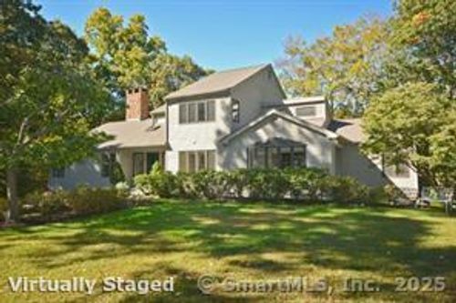 18 Thorp Dr, Weston, CT, 06883-2432 | Card Image