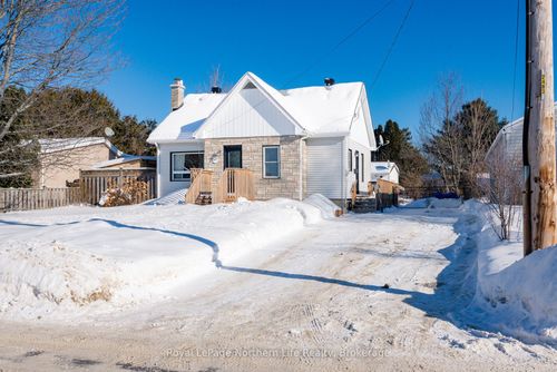 1212 Beattie St, North Bay, ON, P1B3T3 | Card Image