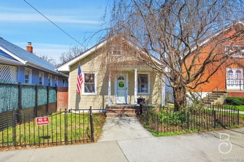 207-09 48th Ave, Oakland Gardens, NY, 11364-1101 | Card Image