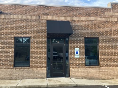 881 Seven Oaks Blvd, Smyrna, TN, 37167-6689 | Card Image