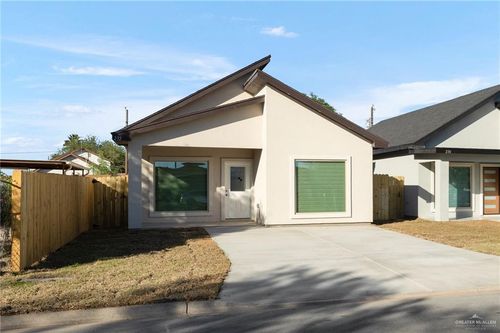232 W Longoria Dr, Pharr, TX, 78577-9040 | Card Image
