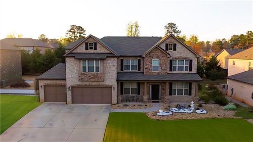 552 Warrenton Run Dr, Sugar Hill, GA, 30518-7953 | Card Image