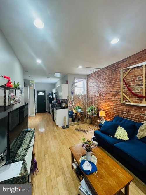 1524 Fontain St, PHILADELPHIA, PA, 19121-2315 | Card Image